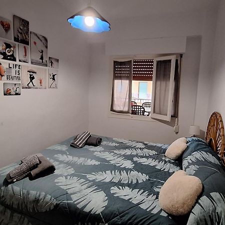 Apartamento Entero Primera Linea De Playa, Pet Friendly Tavernes de Valldigna Exterior photo